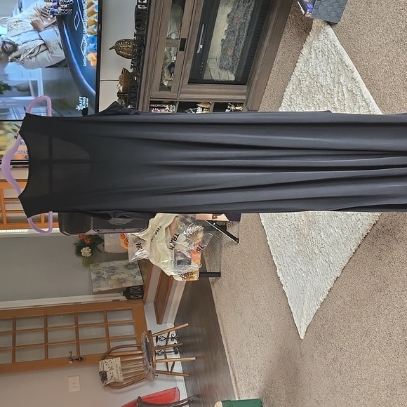 Lisa Rinna Black Sleeveless Maxi Dress    ✨️NEW✨️    ✨️  SIZE XL - Picture 5 of 9